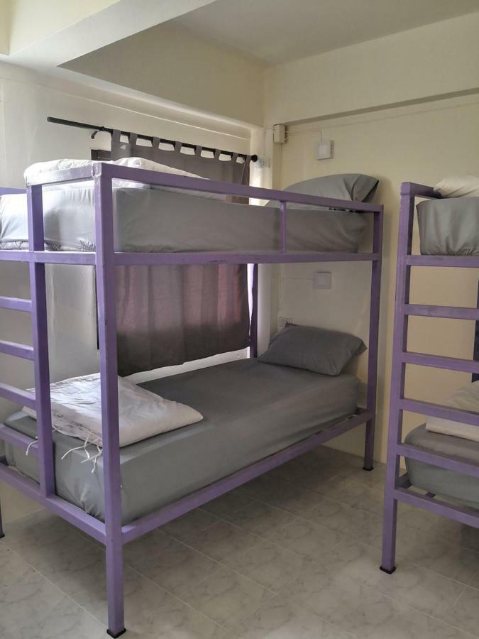 Albergue Purple Monkey Backpackers Chiang Mai Exterior foto