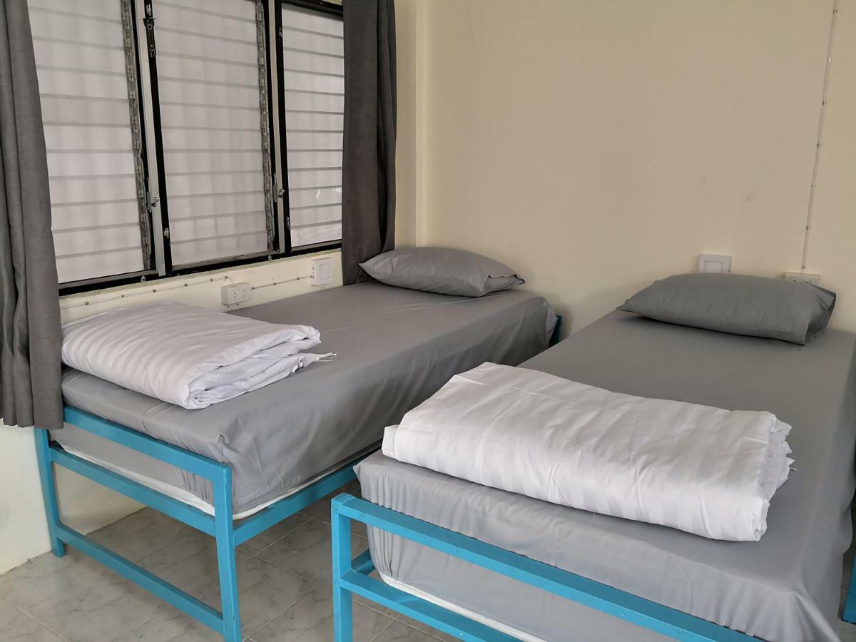 Albergue Purple Monkey Backpackers Chiang Mai Exterior foto